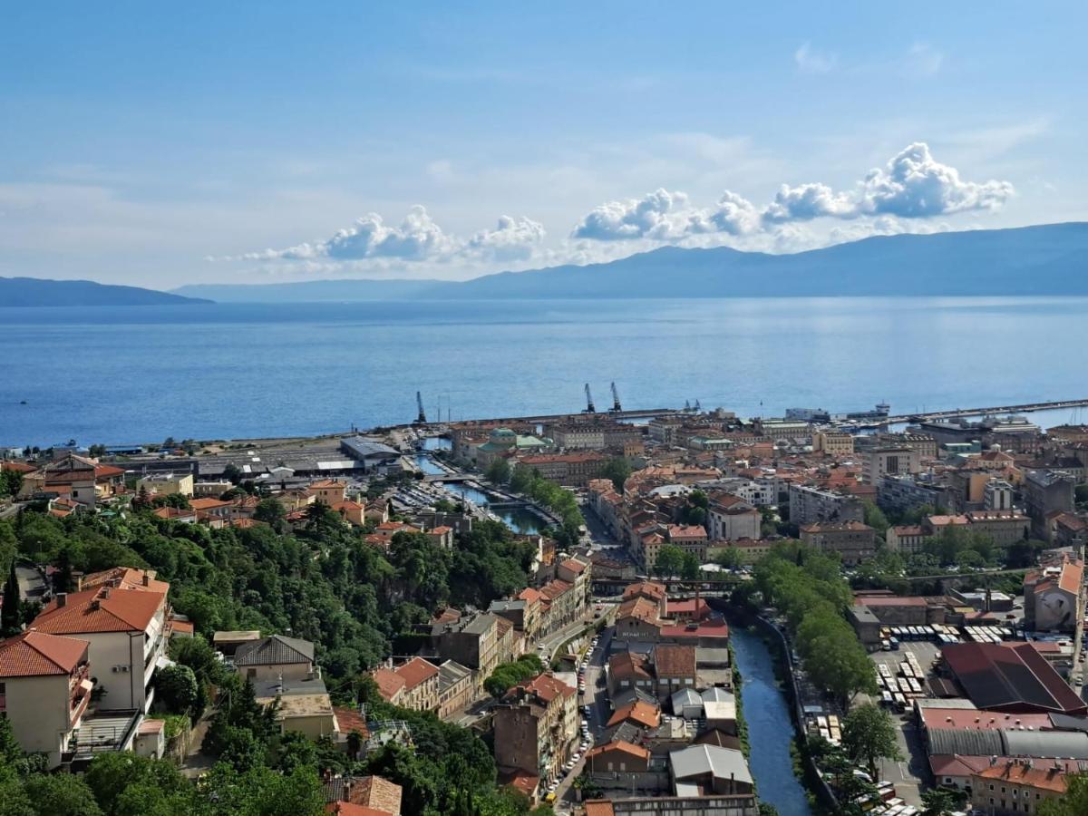 Studio Apartment Adriari With Large Terrace Rijeka Eksteriør billede